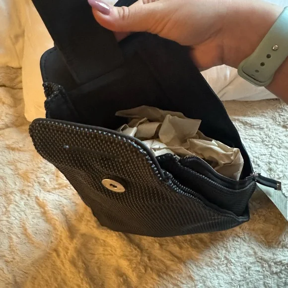 Urban Oxide Convertible Backpack - Picture 8 of 16